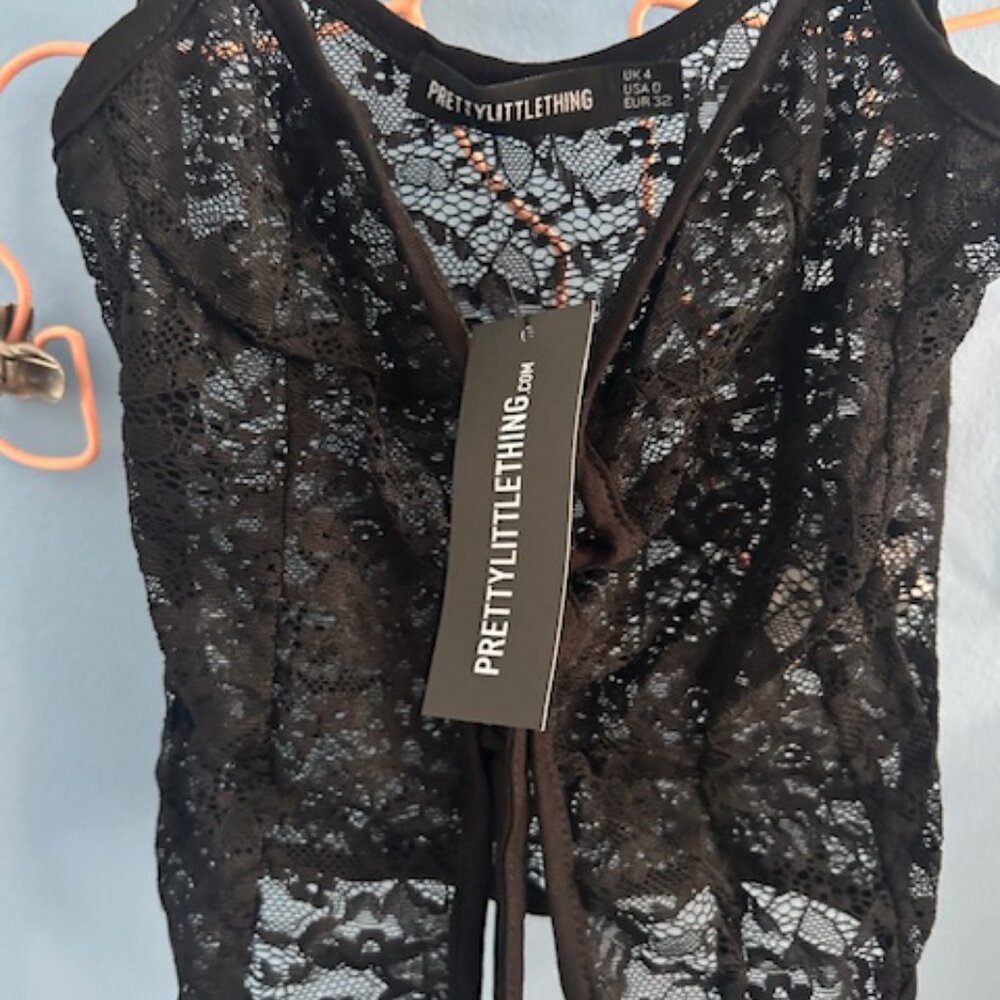 BLACK LACE TOP - Picture 4 of 5